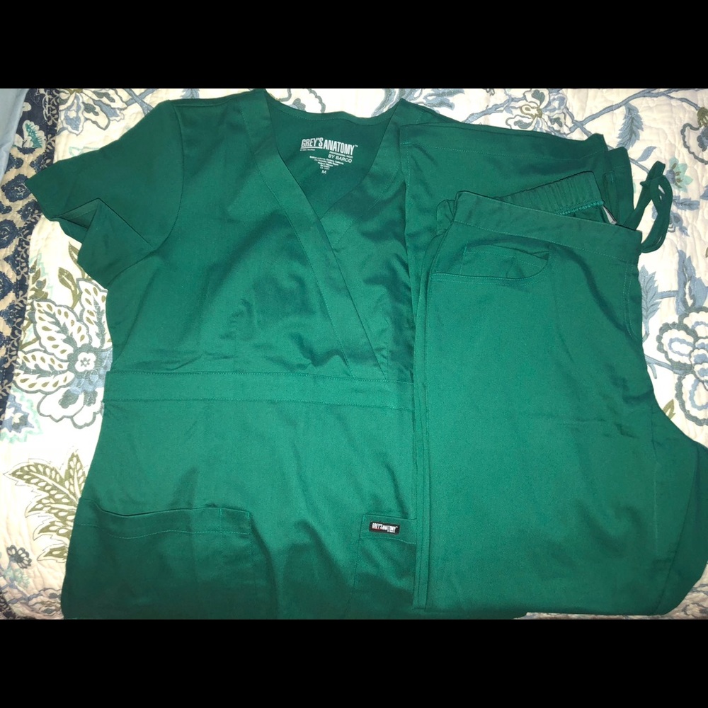 Scrub Sets